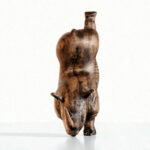 مجسمه دست‌ساز کرگدن طرح رقص - Image 4